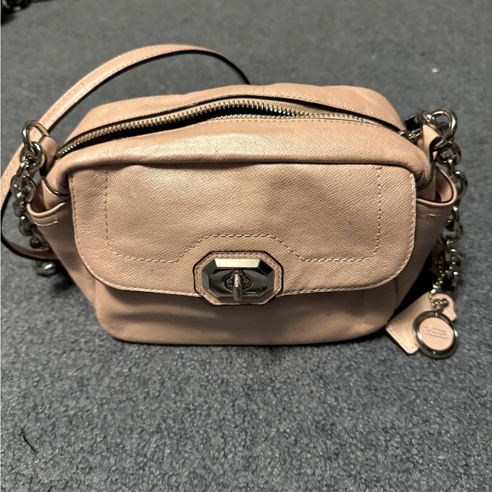 Coach Cassie camera crossbody. Selling online for $250 uses maybe twice
